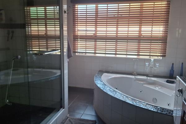 4 Bedroom Property for Sale in Bodorp North West